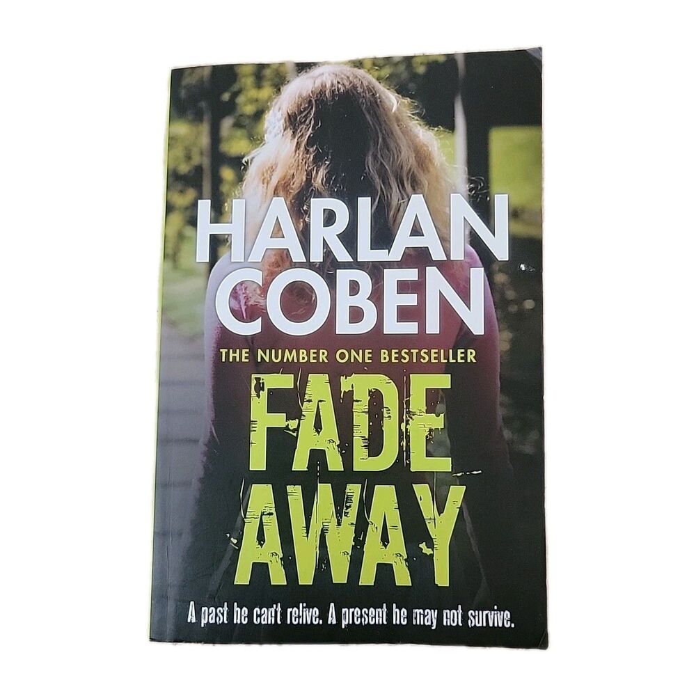 Fade Away [Paperback] [Apr 24, 2014] Harlan Coben